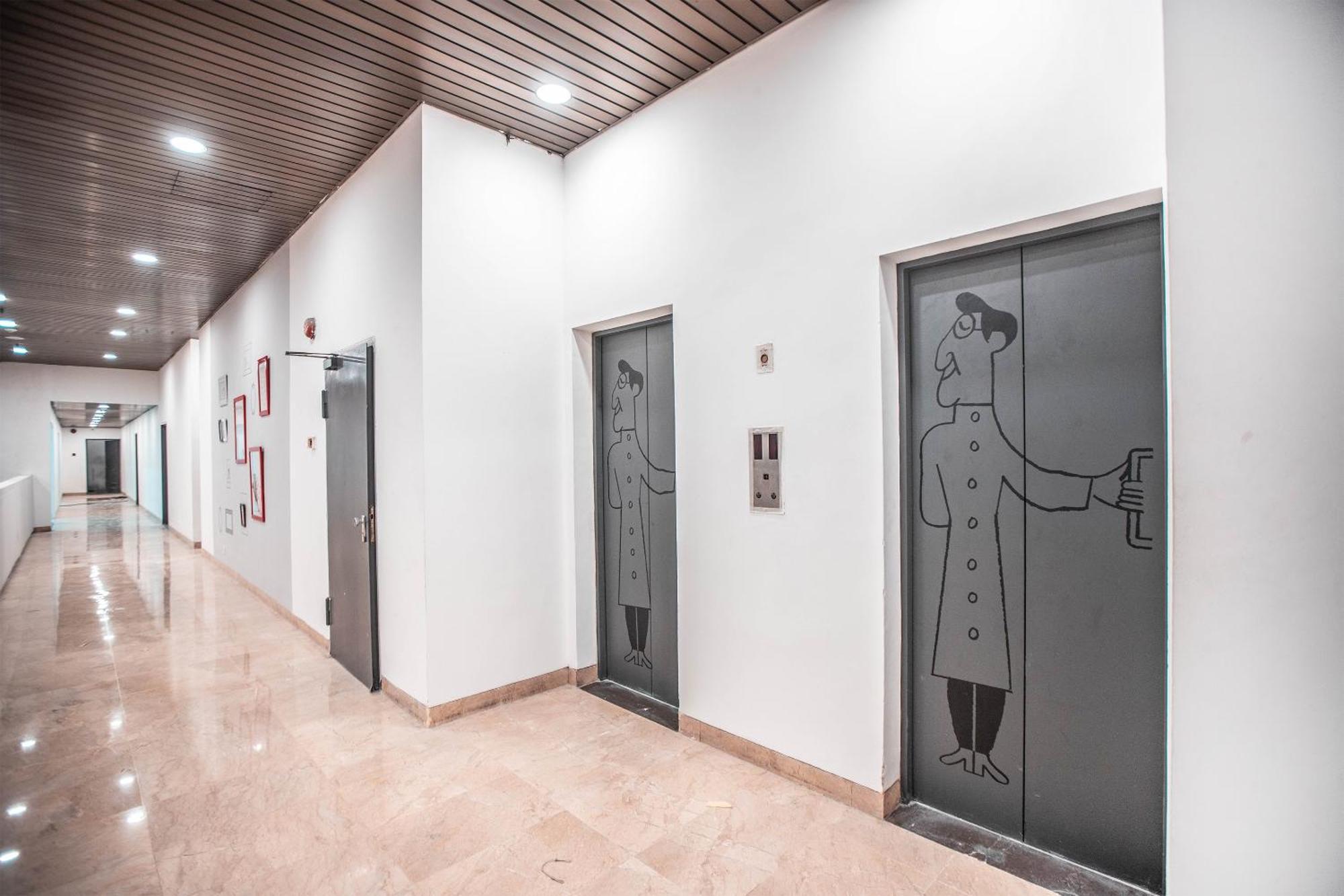 Super Oyo Townhouse 1 Hotel Salemba Cakarta Dış mekan fotoğraf