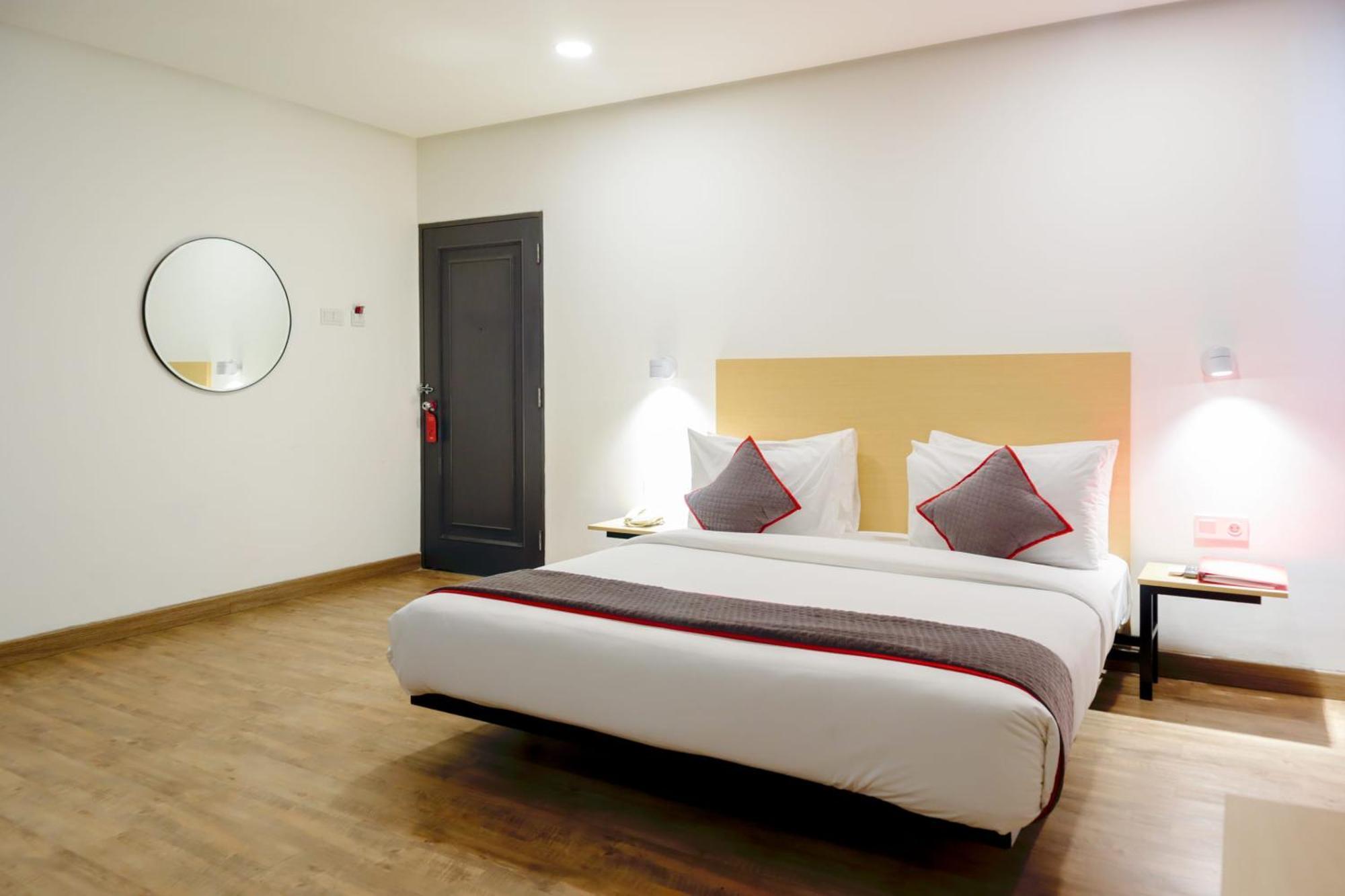 Super Oyo Townhouse 1 Hotel Salemba Cakarta Dış mekan fotoğraf