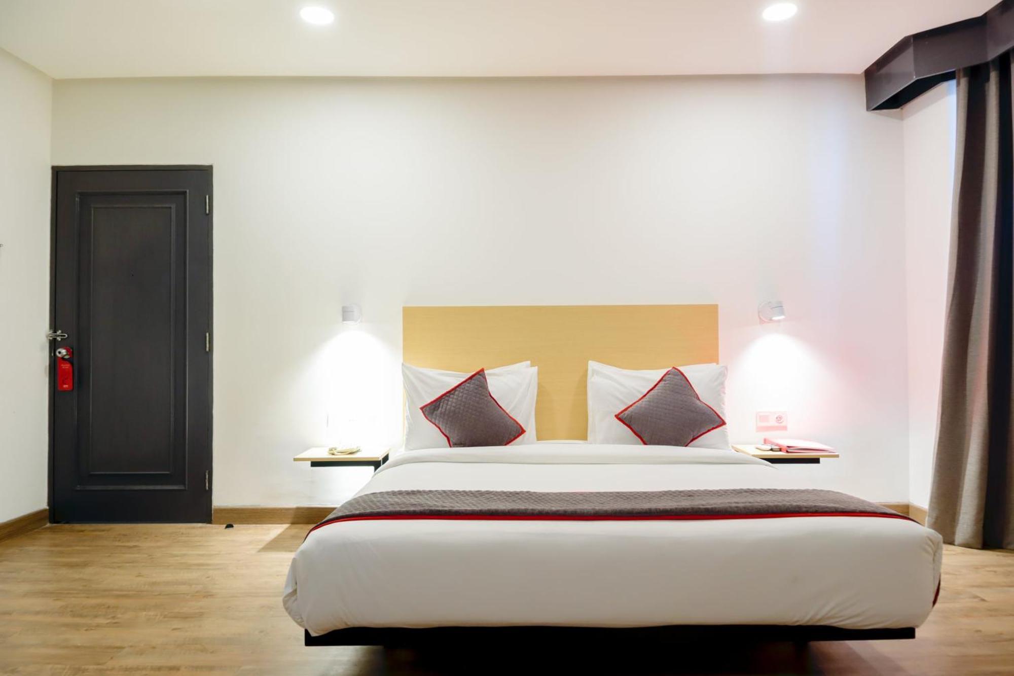 Super Oyo Townhouse 1 Hotel Salemba Cakarta Dış mekan fotoğraf