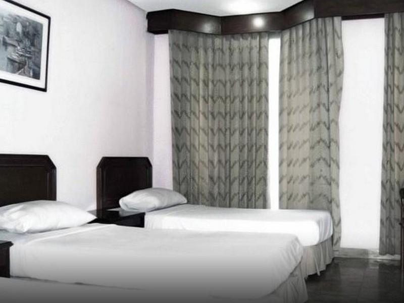 Super Oyo Townhouse 1 Hotel Salemba Cakarta Dış mekan fotoğraf